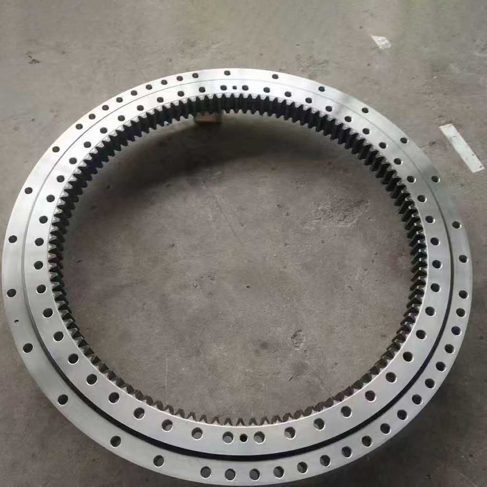 A Core Component of the Excavator CAT 345B Slewing Ring 136-2969