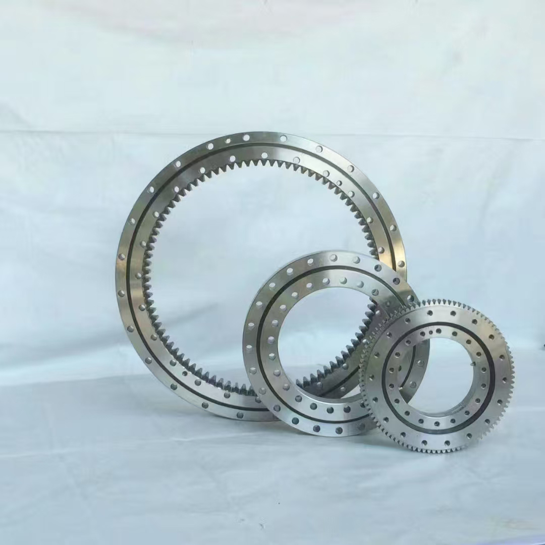 Hitachi Excavator ZAX200 Slewing Bearing 9196732
