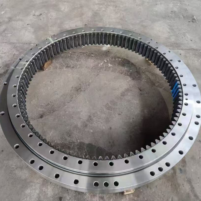 Slewing Ring Excavator  PC200-7 Slew Circle Komatsu 20Y-25-21200